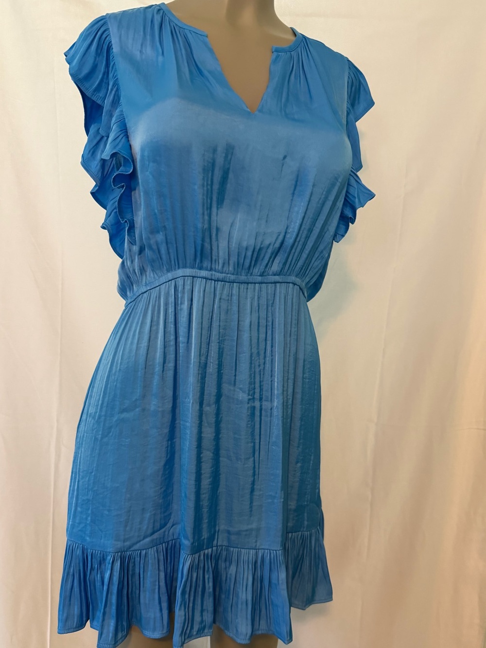 ❤️Steve Madden Sky Blue Ruffle Sleeve V-Neck Women's Dress.